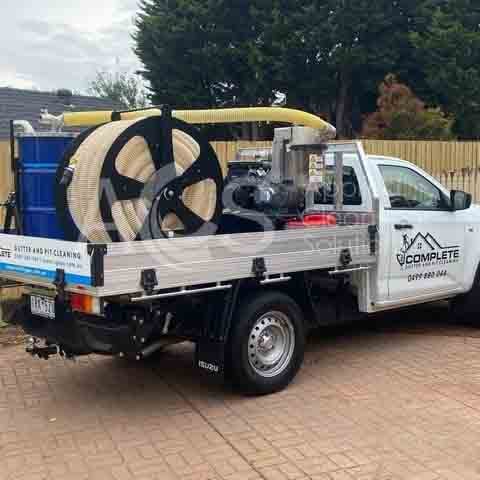SINGLE CAB ALLOY TRAY UTE Complete gutter and Pit Cleaning 2050